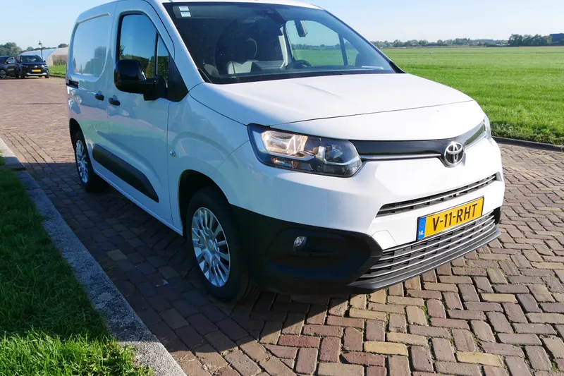 Toyota ProAce City (2024)