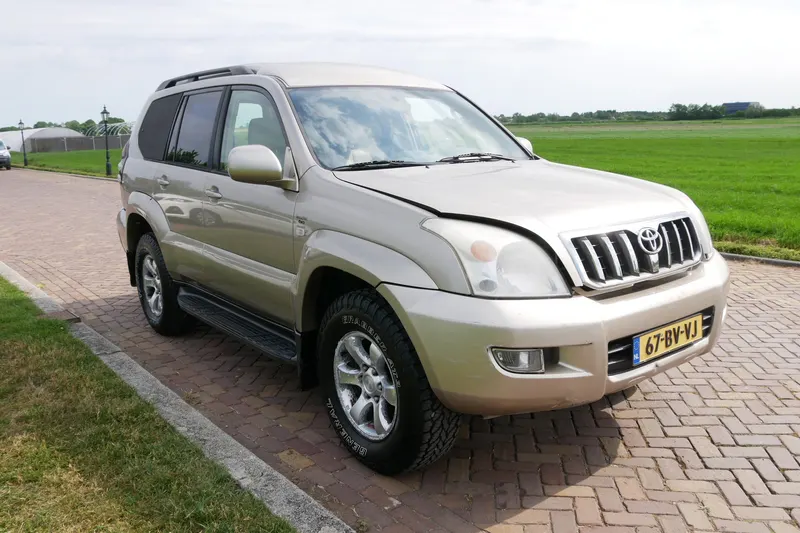 Toyota Land Cruiser (2006)