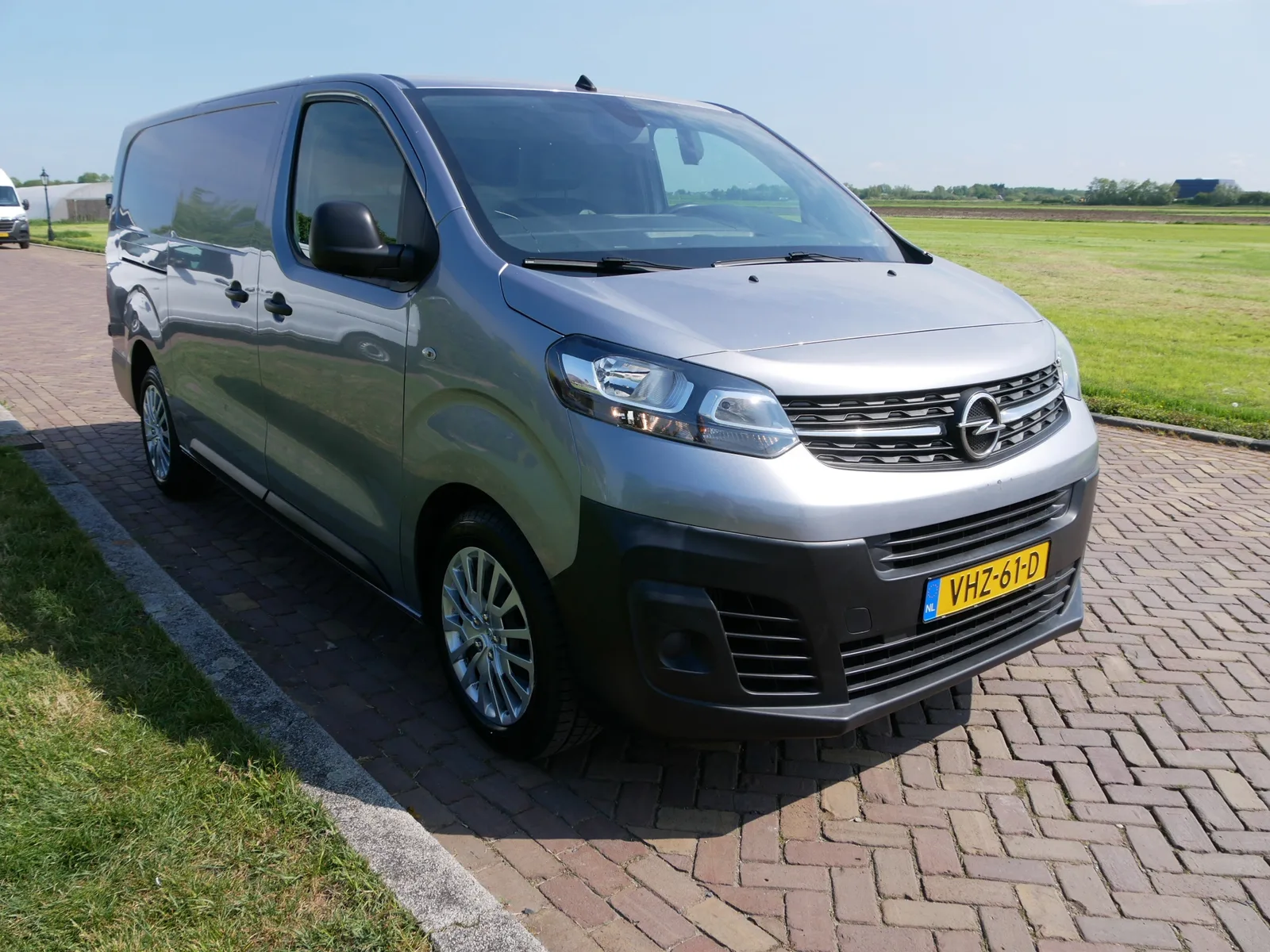 Opel Vivaro (2021) — foto 1