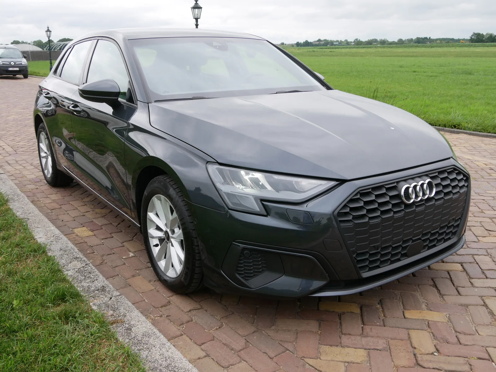 Audi A3 (2021) — foto 1