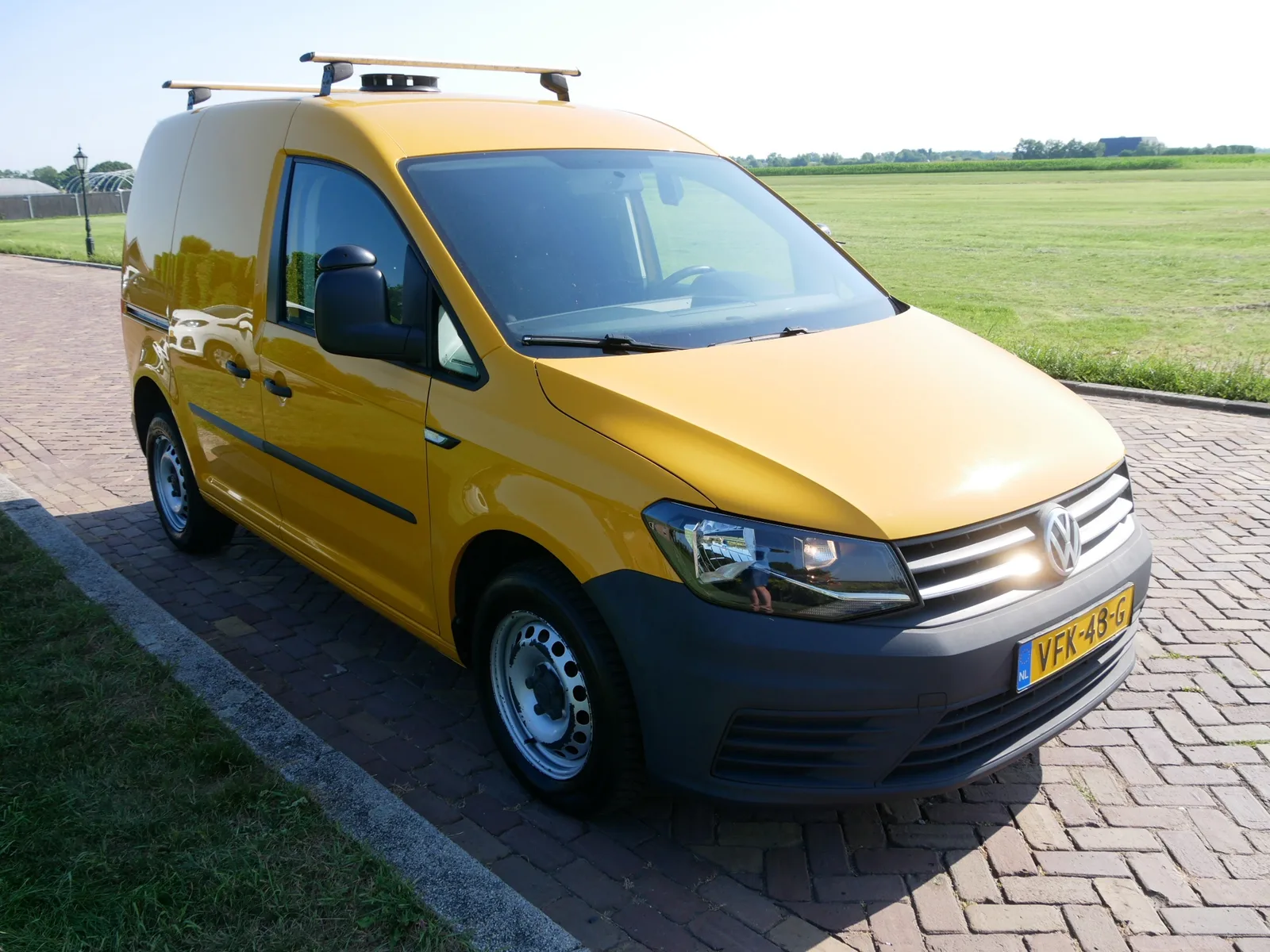 Volkswagen Caddy (2020) — foto 1