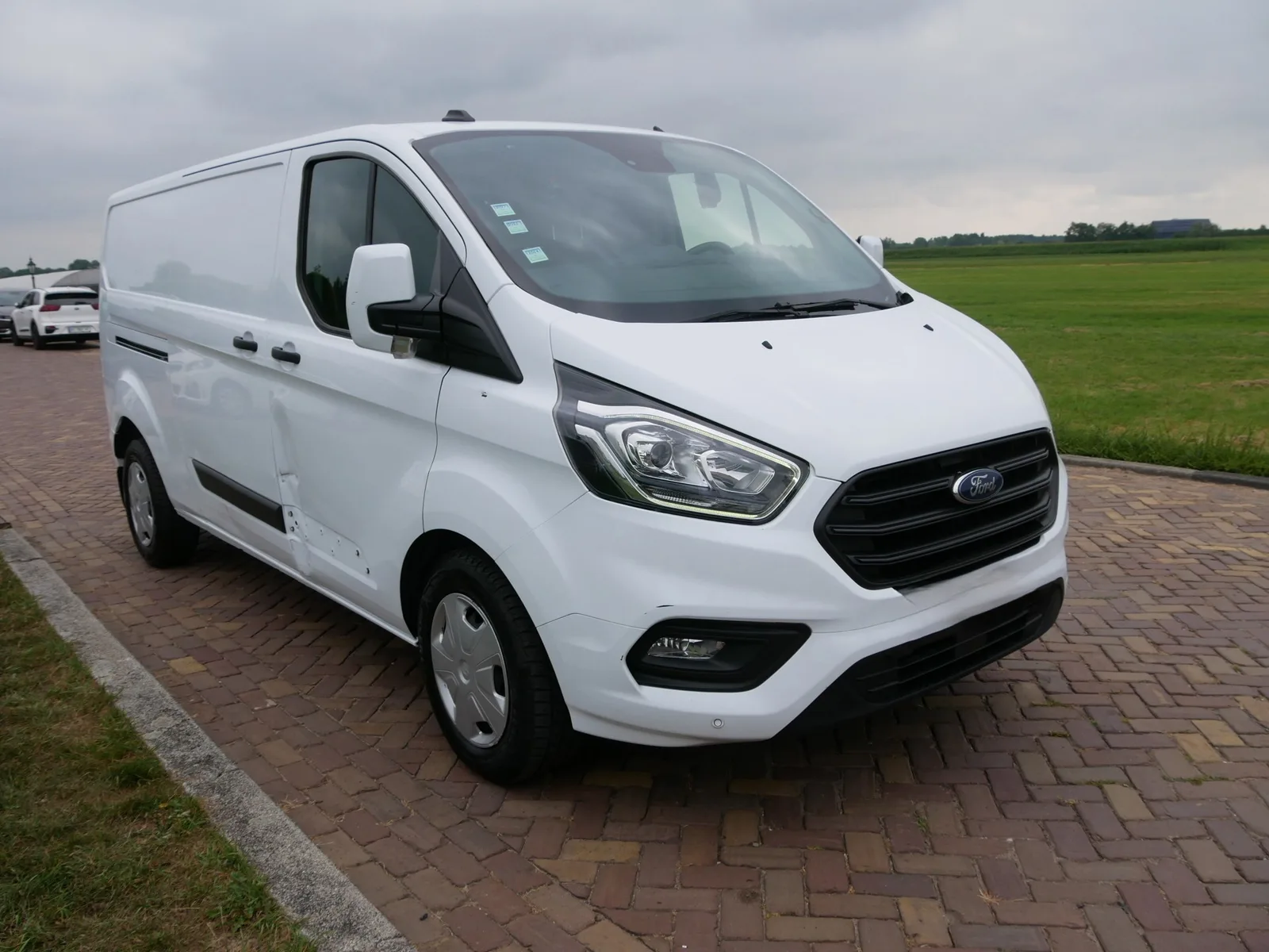 Ford Transit Custom (2023) — foto 1