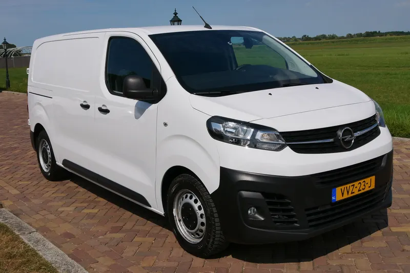 Opel Vivaro (2023)