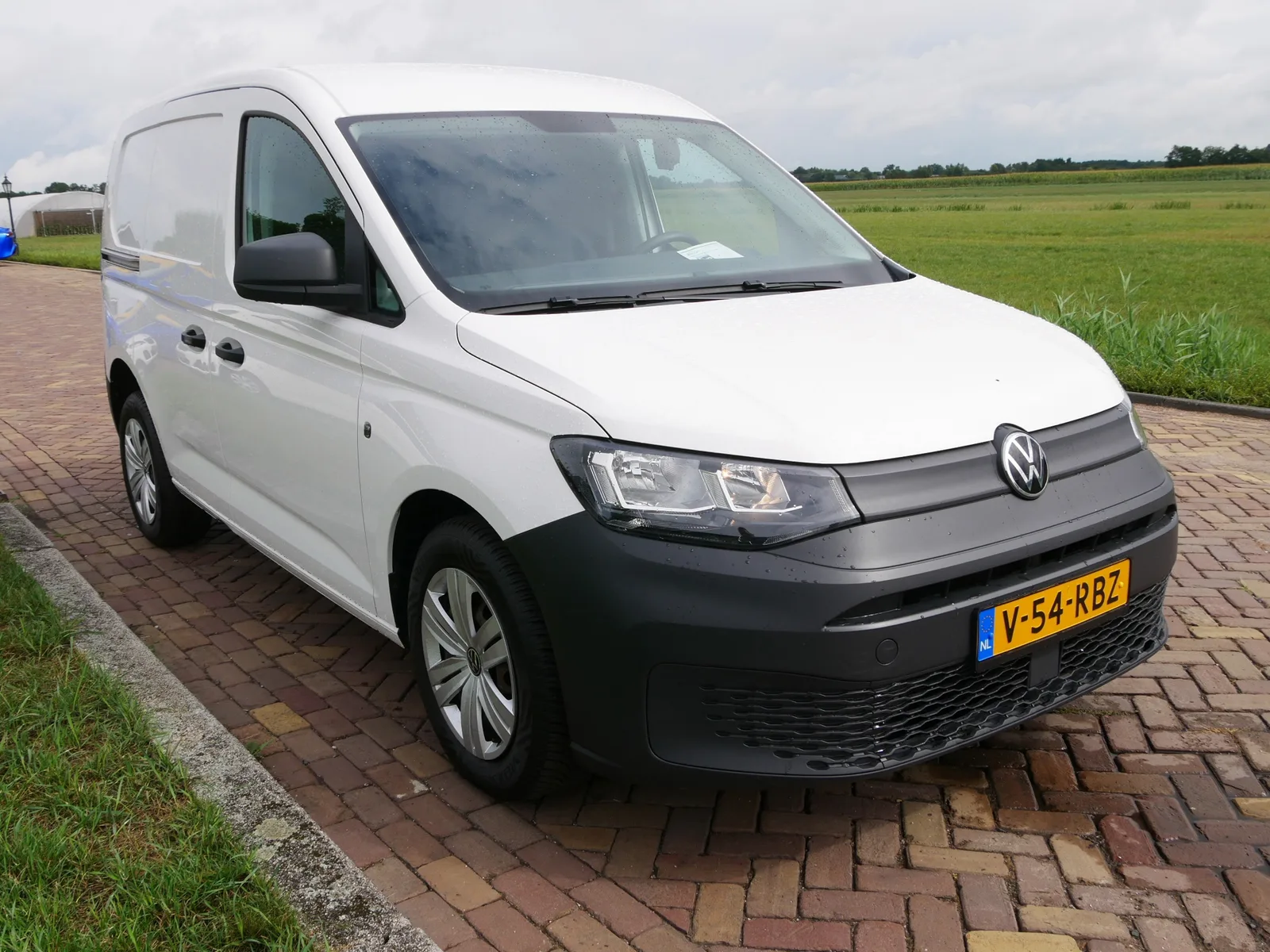 Volkswagen Caddy (2021) — foto 1