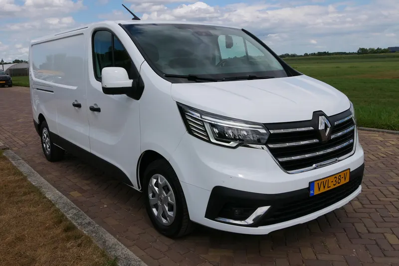 Renault Trafic (2023)
