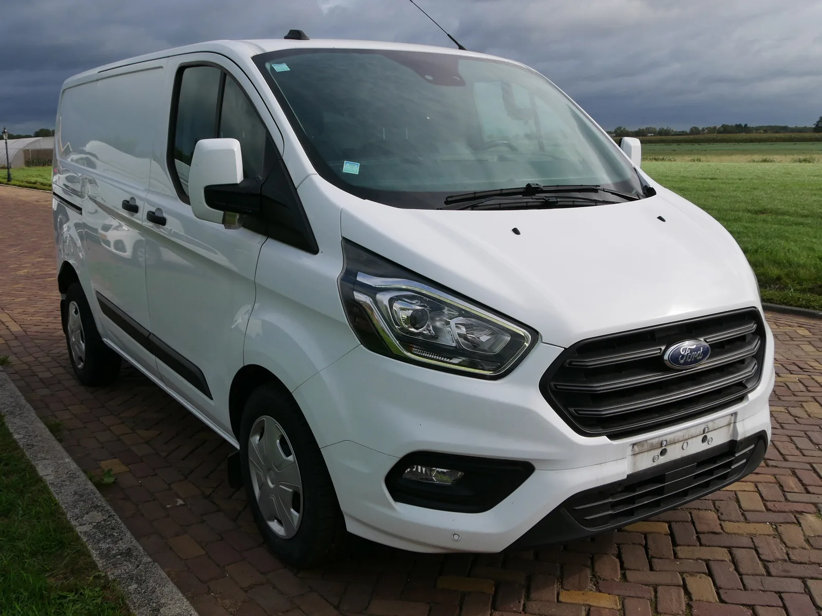Ford Transit Custom (2023) — foto 1