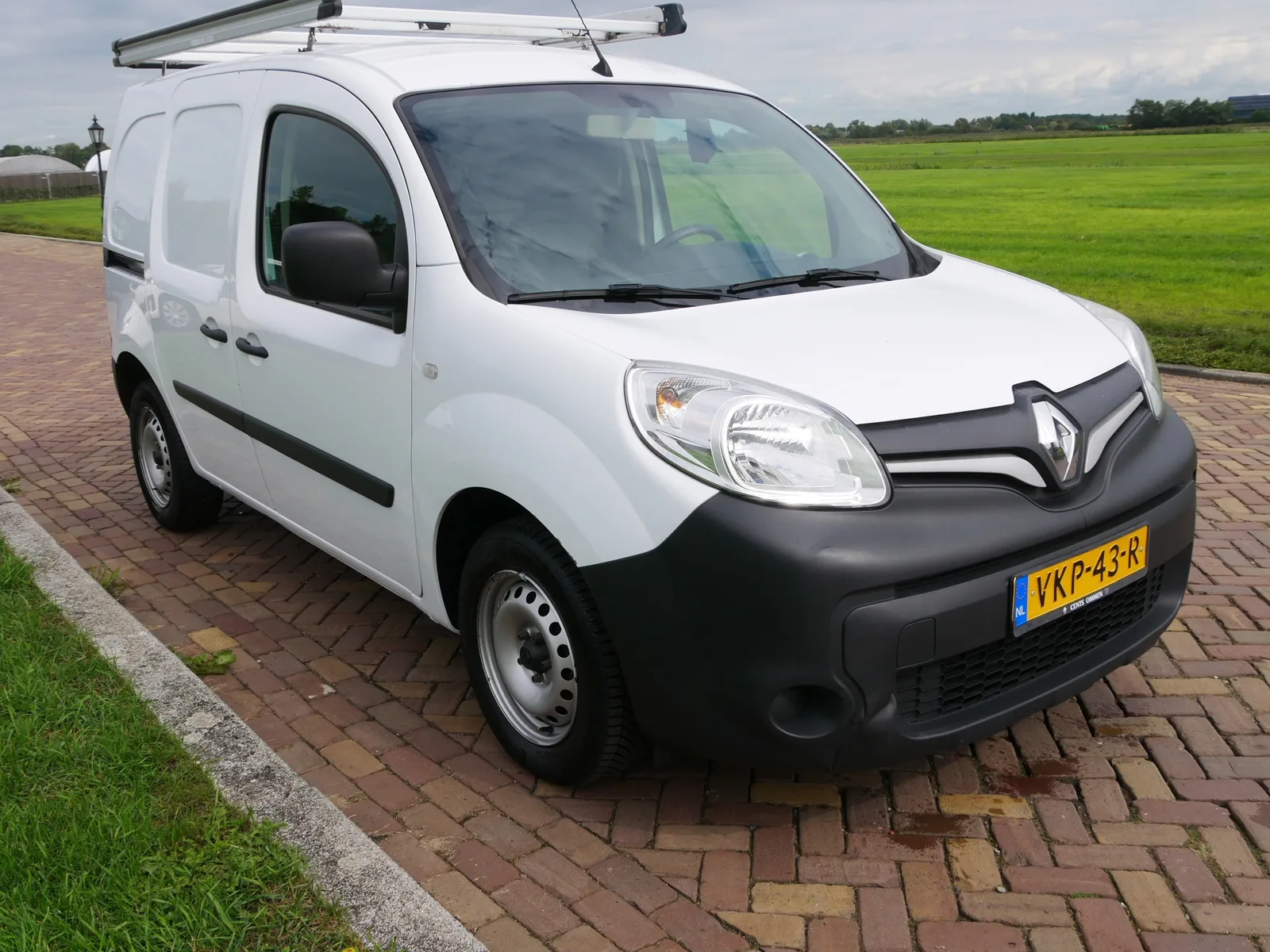 Renault Kangoo (2021) — foto 1
