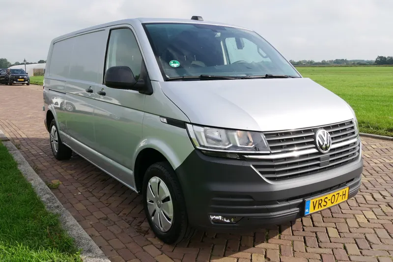 Volkswagen Transporter (2022)