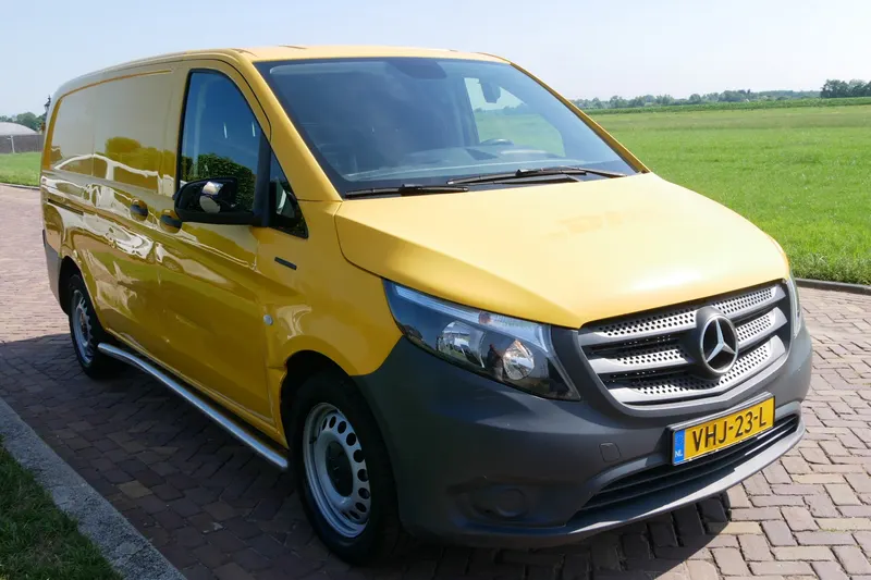 Mercedes-Benz eVito (2020)