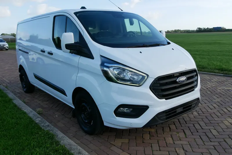 Ford Transit Custom (2022)