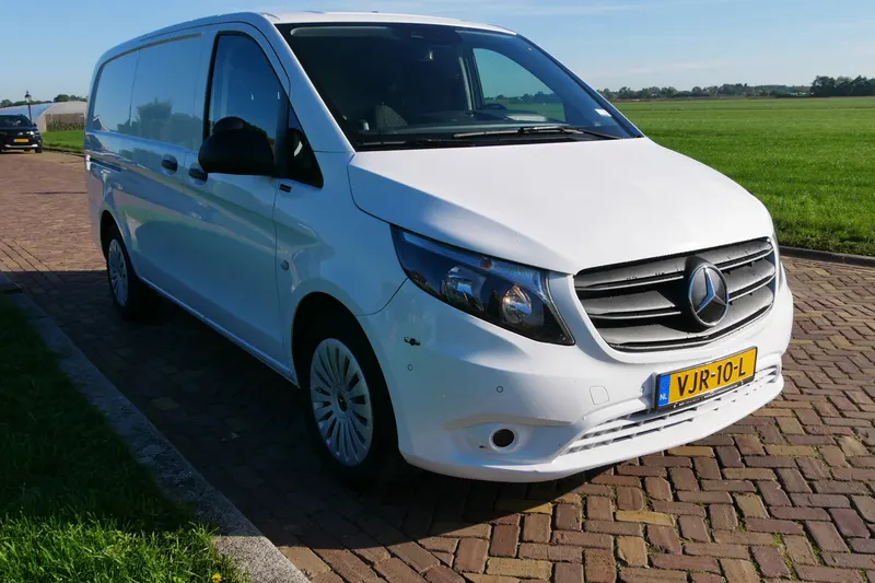 Mercedes-Benz Vito (2021)