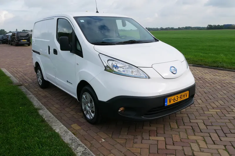 Nissan e-NV200 Van (2021)