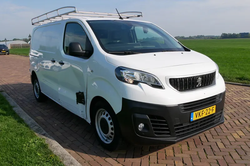 Peugeot Expert (2021)