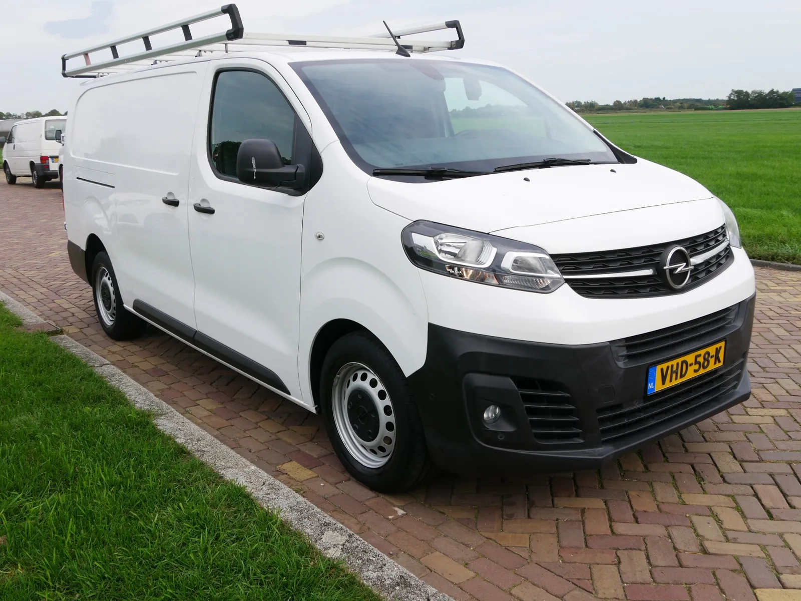 Opel Vivaro (2020) — foto 1