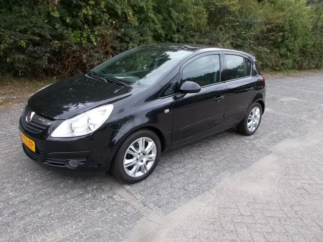 Opel Corsa (2007) — foto 1