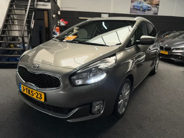Kia Carens (2014) — foto 1