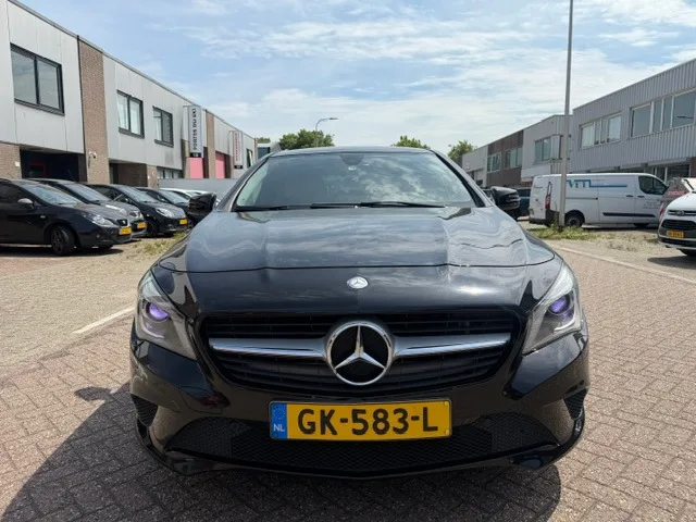 Mercedes-Benz CLA-Klasse (2015) — foto 1