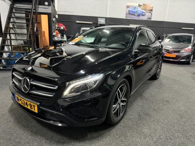 Mercedes-Benz GLA-Klasse (2014) — foto 1