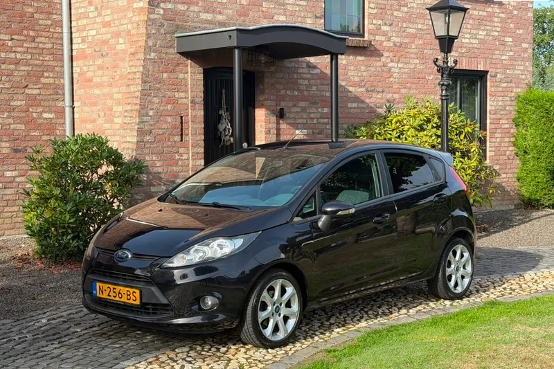 Ford Fiesta (2011)