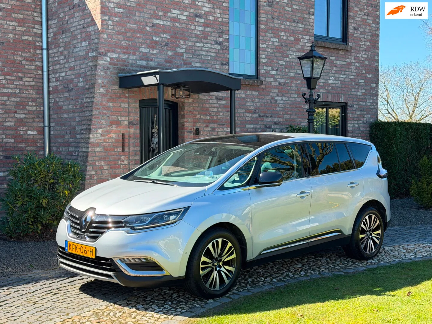 Renault Espace (2017) — foto 1