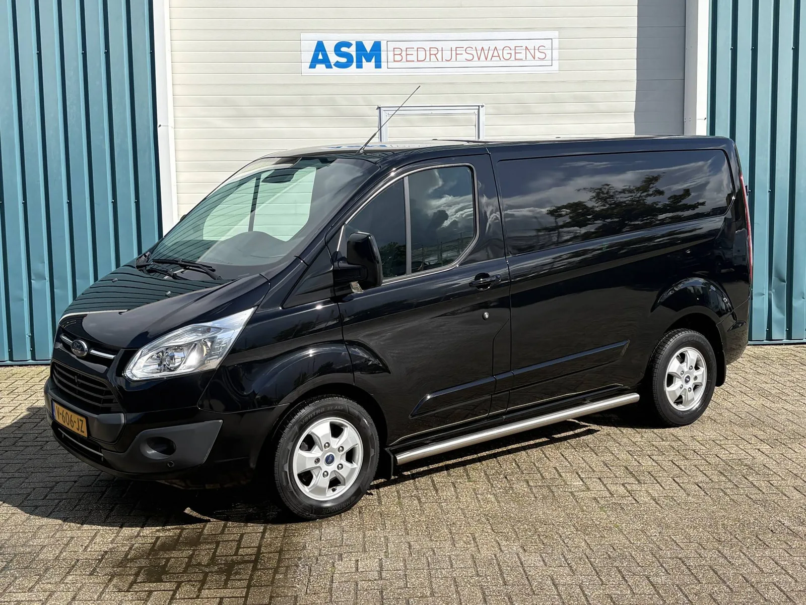 Ford Transit Custom (2017) — foto 1