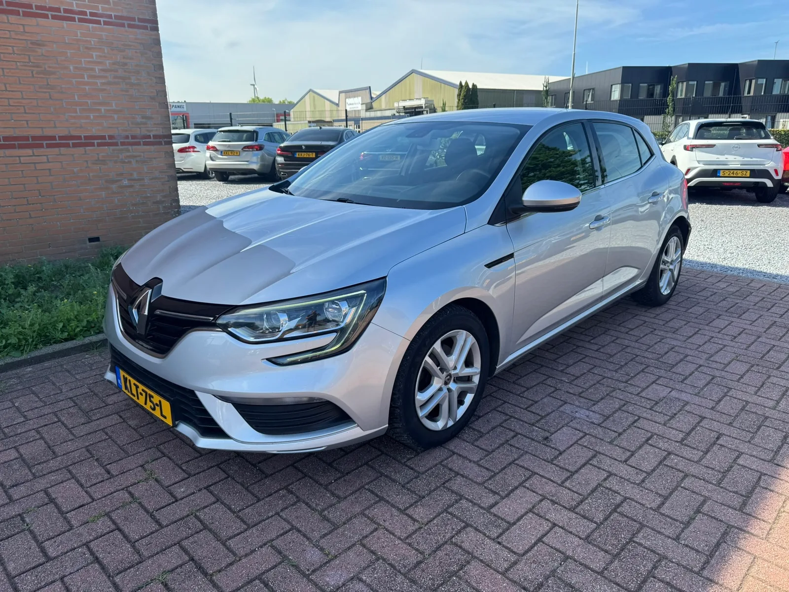 Renault Mégane (2019) — foto 1