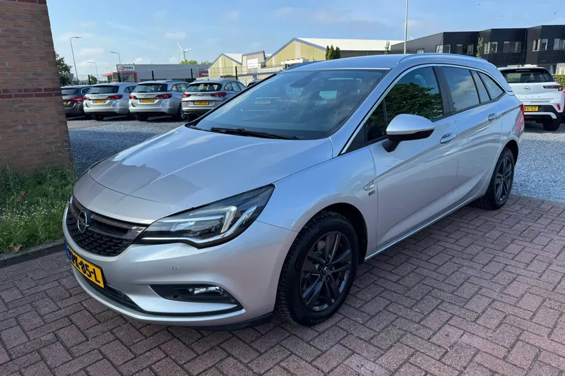 Opel Astra (2019)