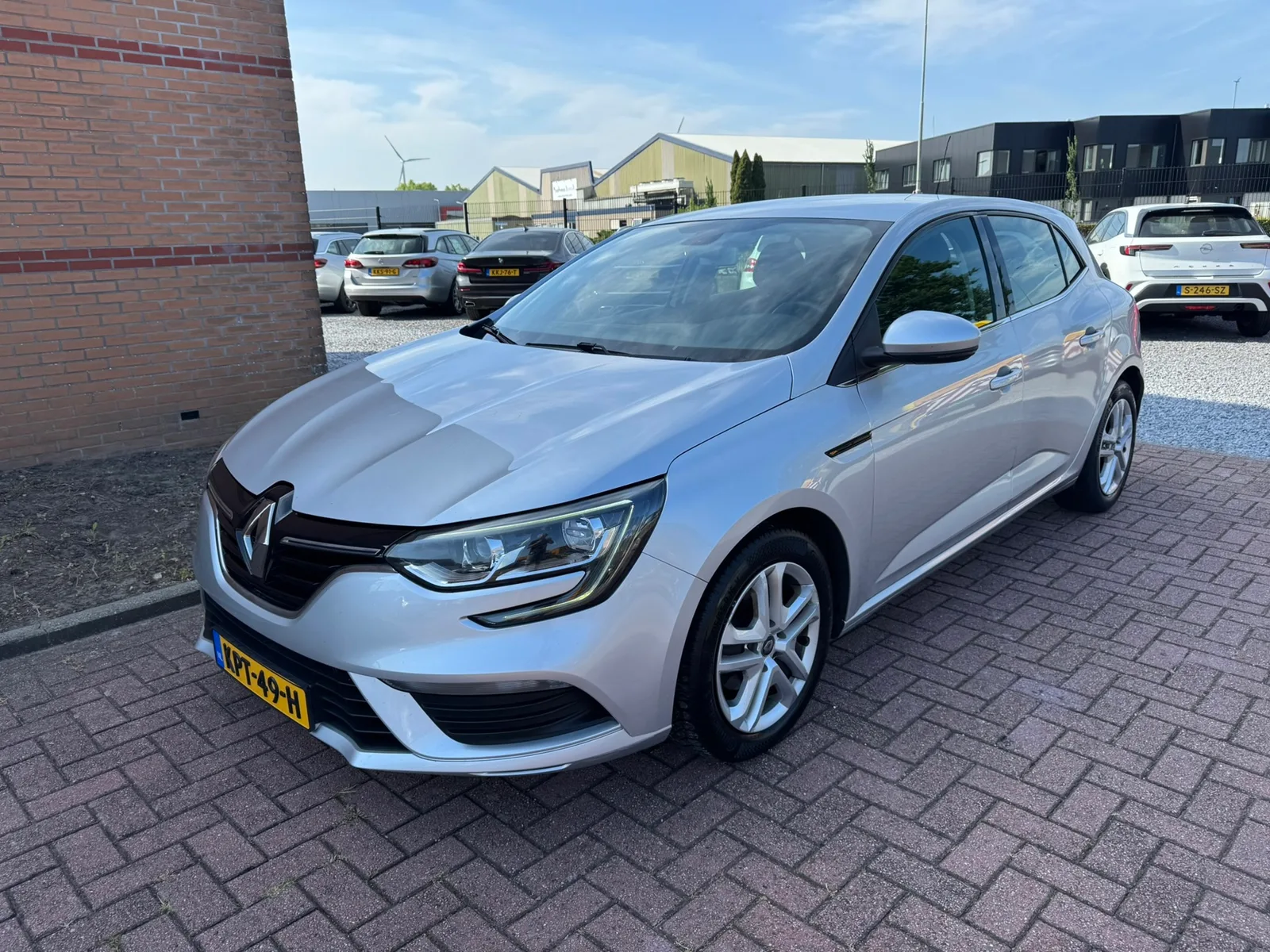 Renault Mégane (2019) — foto 1