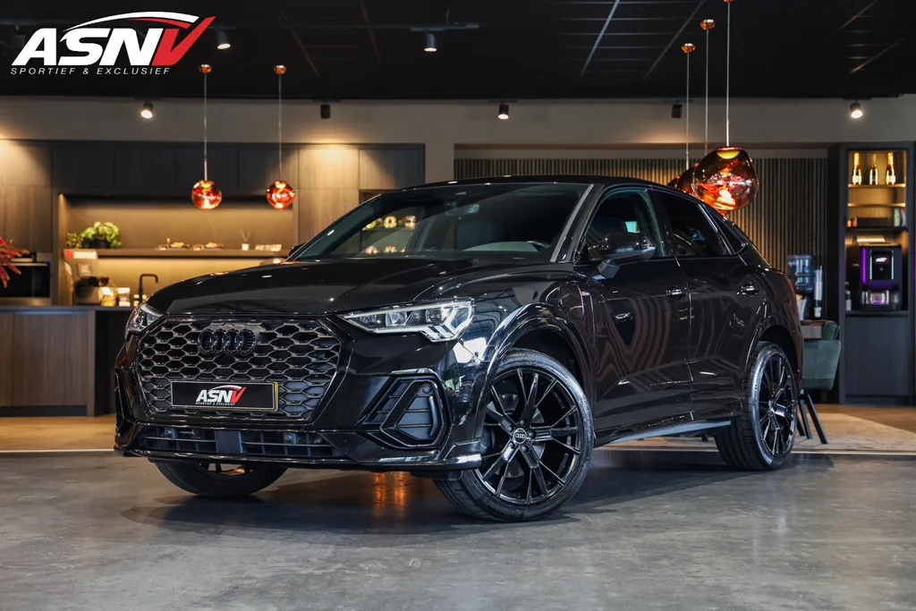 Audi Q3 Sportback (2022) — foto 1