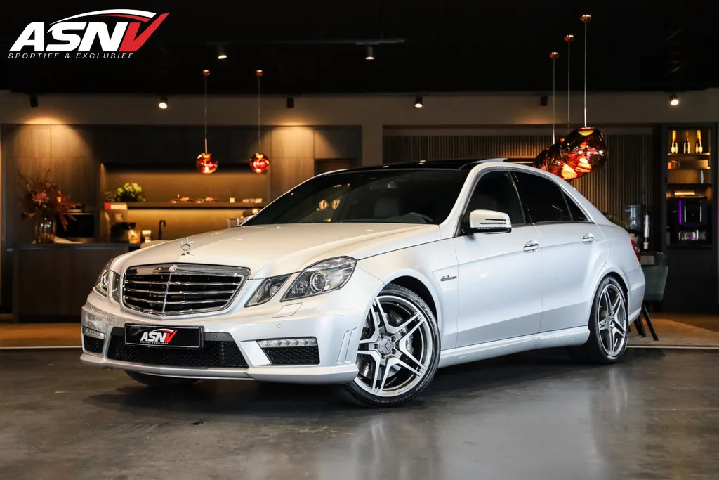 Mercedes-Benz E-Klasse (2009) — foto 1