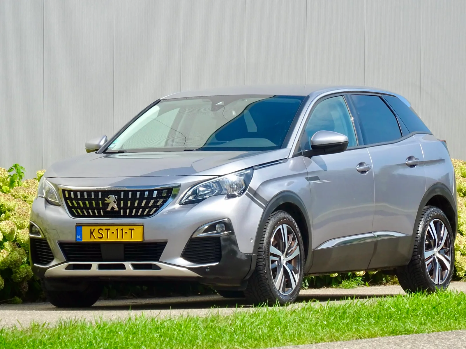 Peugeot 3008 (2018) — foto 1