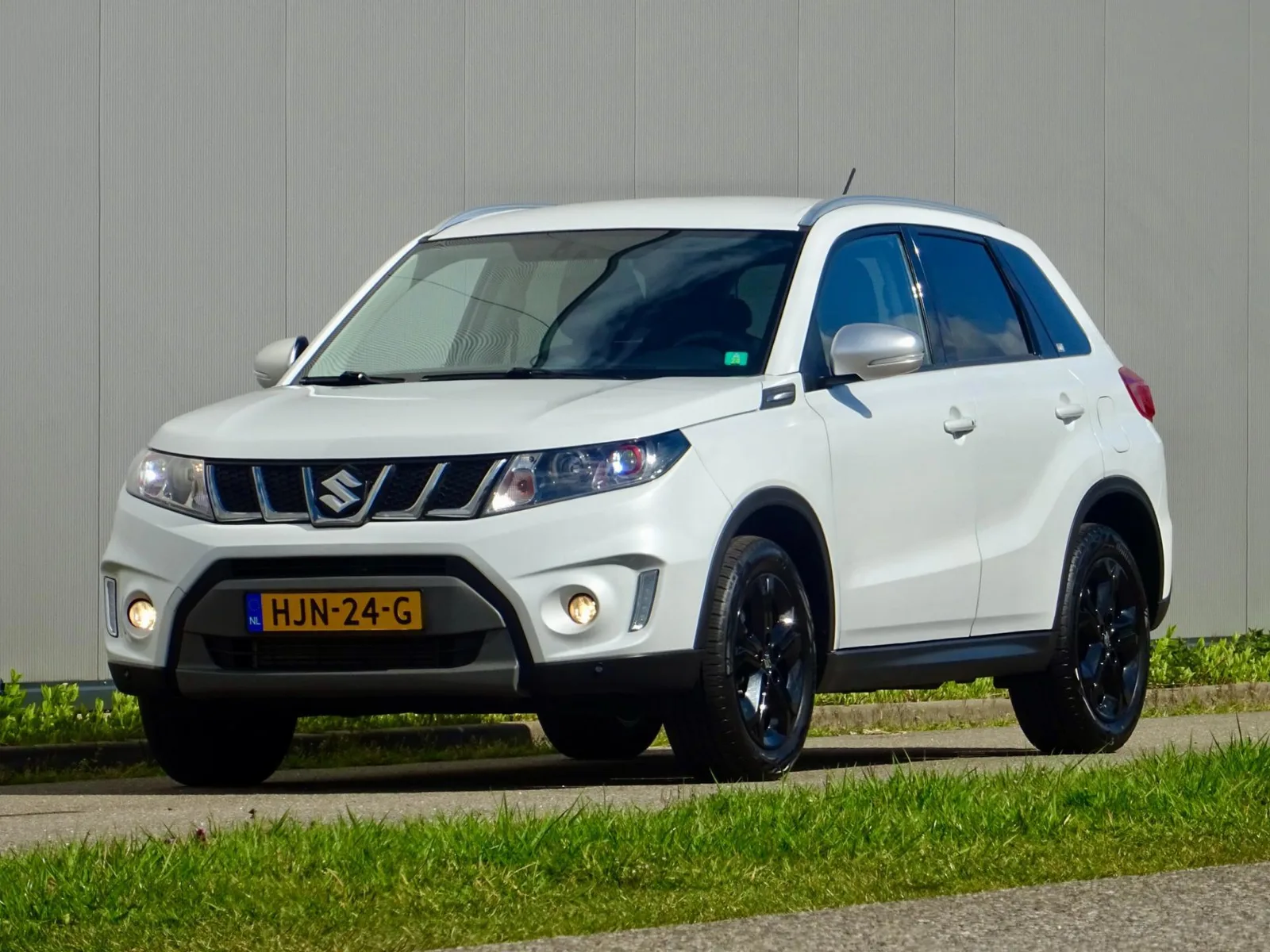 Suzuki Vitara (2017) — foto 1