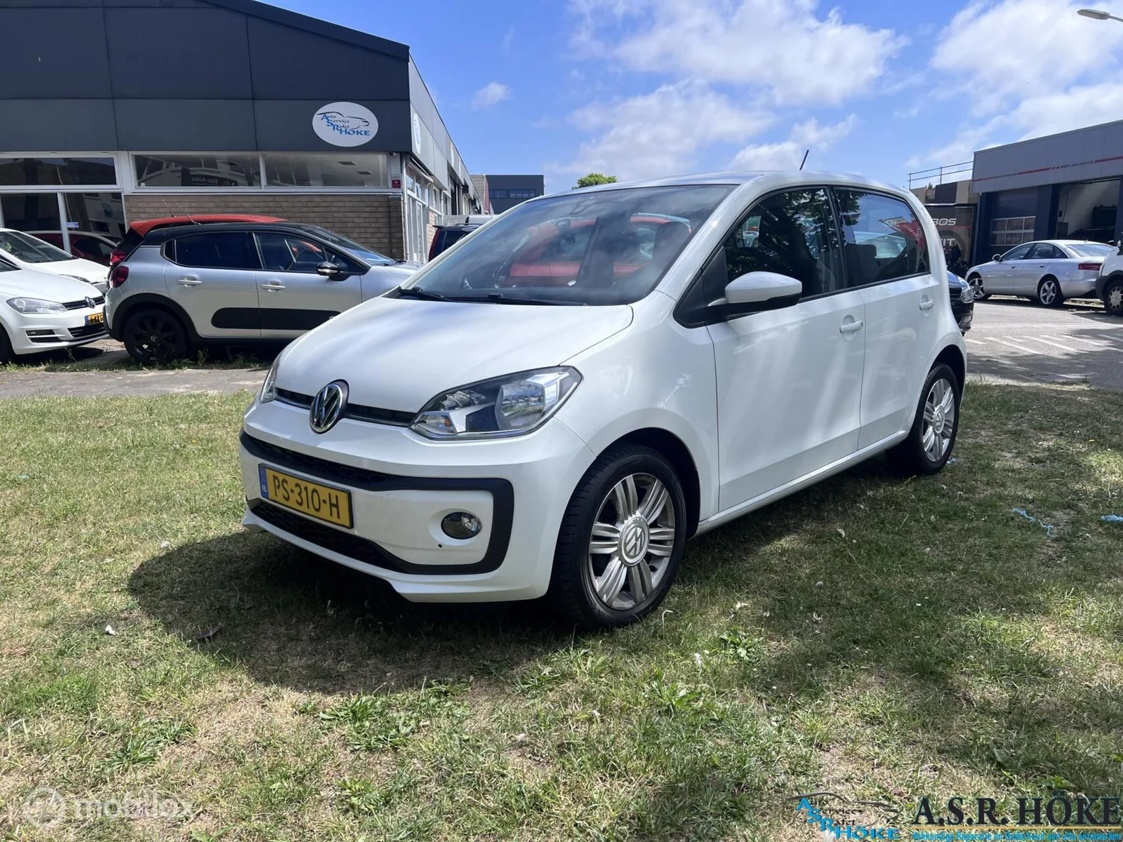 Volkswagen Up! (2017) — foto 1