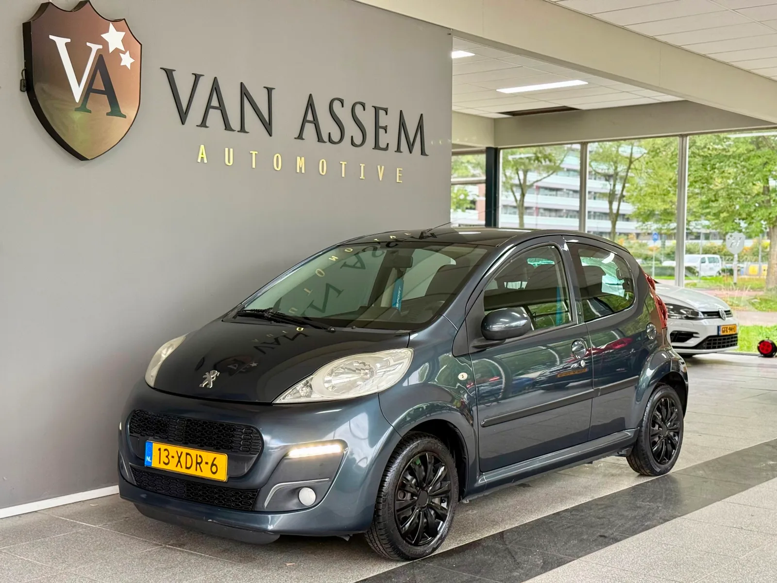 Peugeot 107 (2012) — foto 1