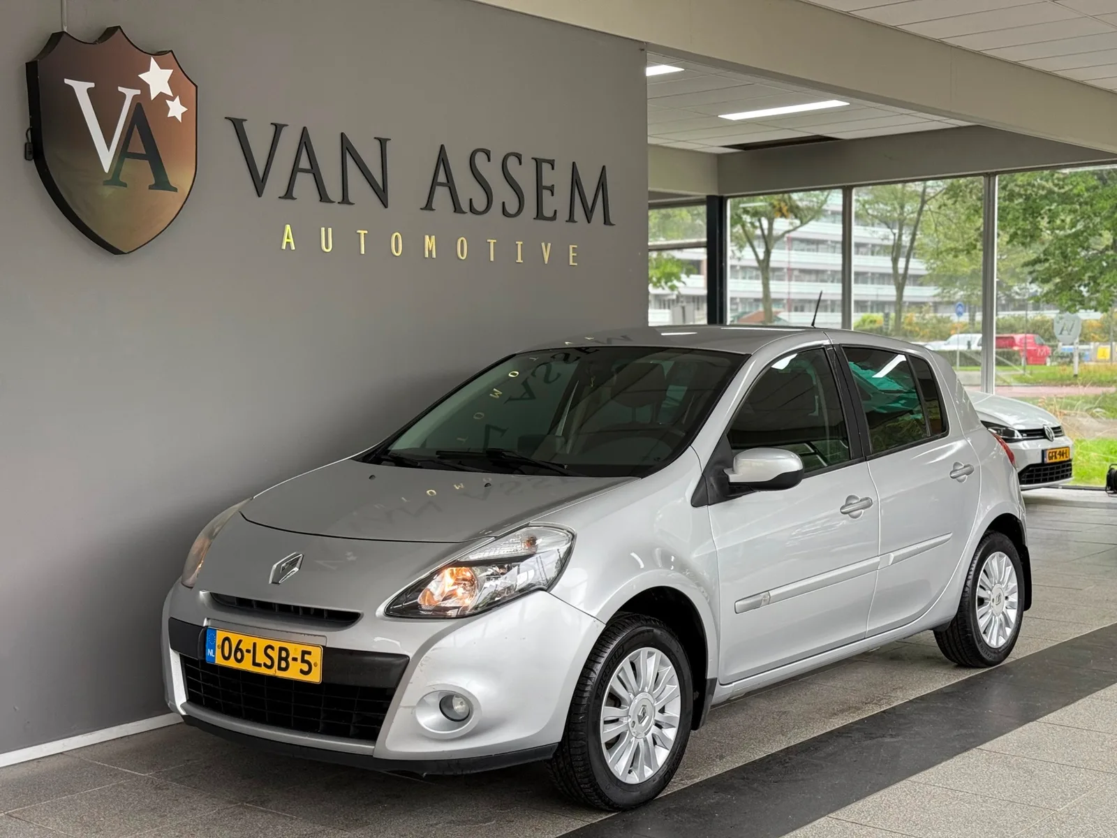 Renault Clio (2010) — foto 1