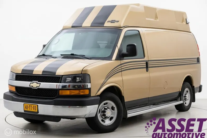 Chevrolet Chevy Van (2007)