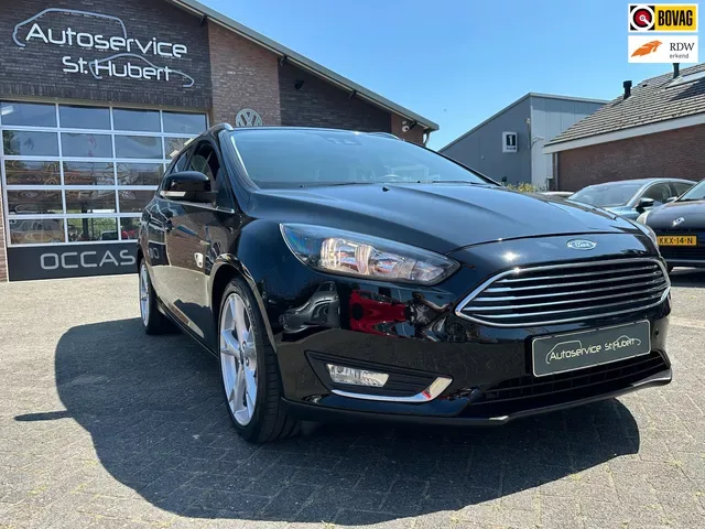 Ford Focus (2018) — foto 1