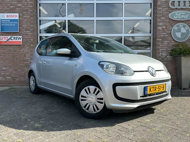 Volkswagen Up! (2016) — foto 1