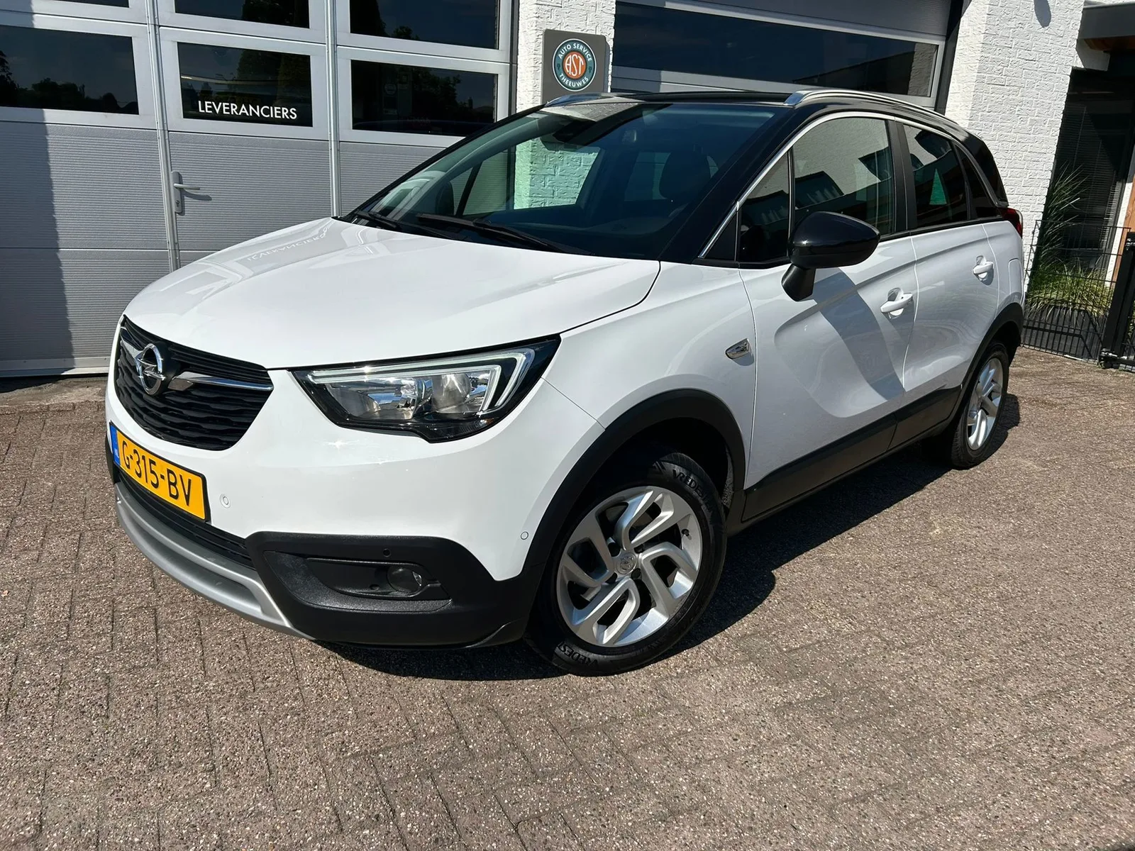 Opel Crossland (2019) — foto 1