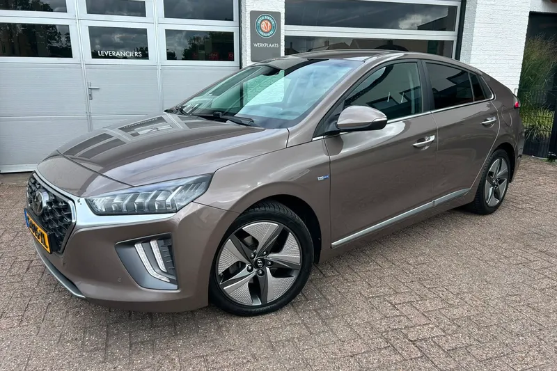 Hyundai Ioniq (2020)