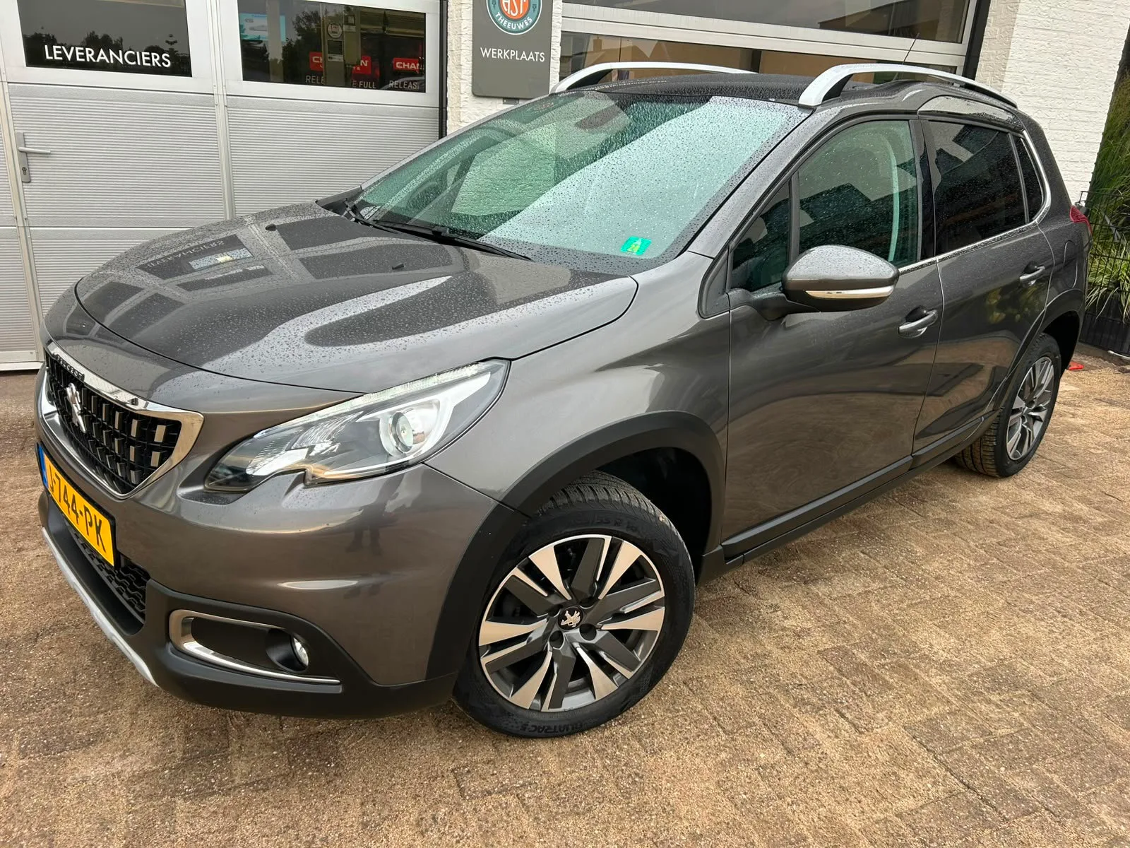 Peugeot 2008 (2019) — foto 1
