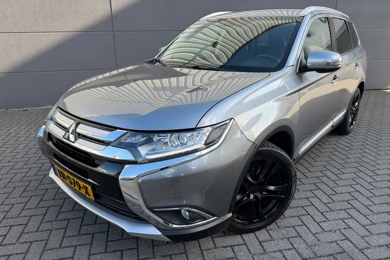 Mitsubishi Outlander (2018)