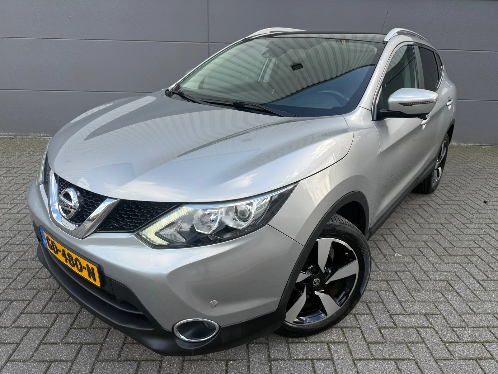 Nissan Qashqai (2015) — foto 1