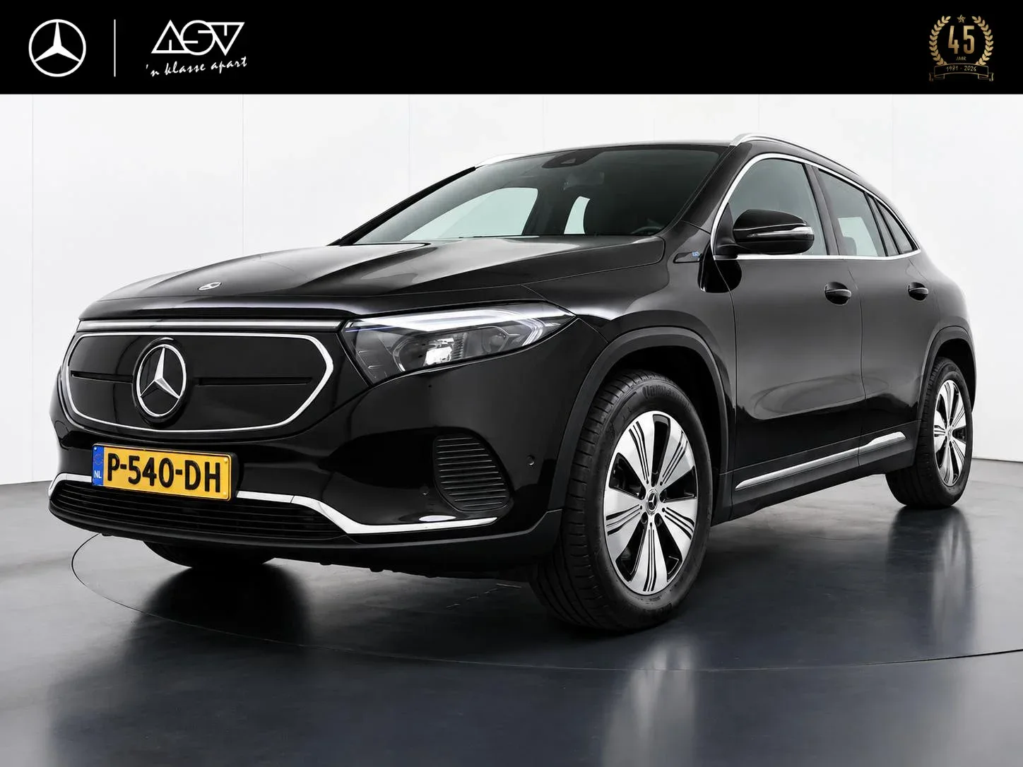 Mercedes-Benz EQA (2022) — foto 1