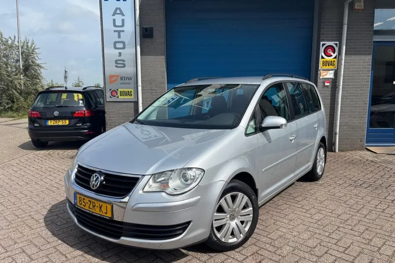 Volkswagen Touran (2008)
