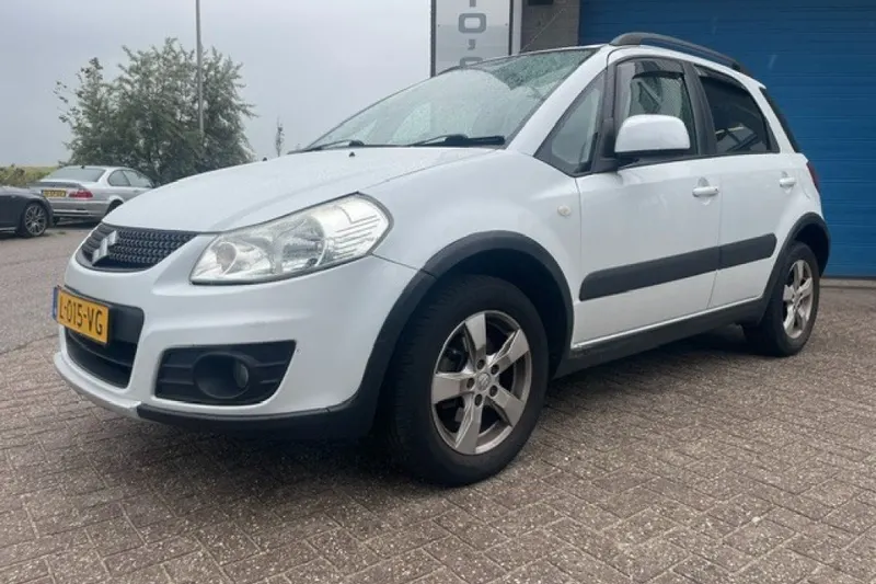 Suzuki SX4 (2012)