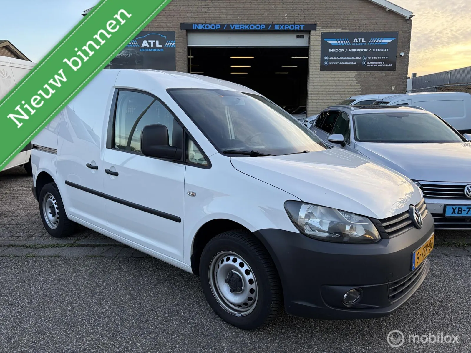 Volkswagen Caddy (2012) — foto 1