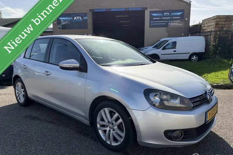 Volkswagen Golf (2010)