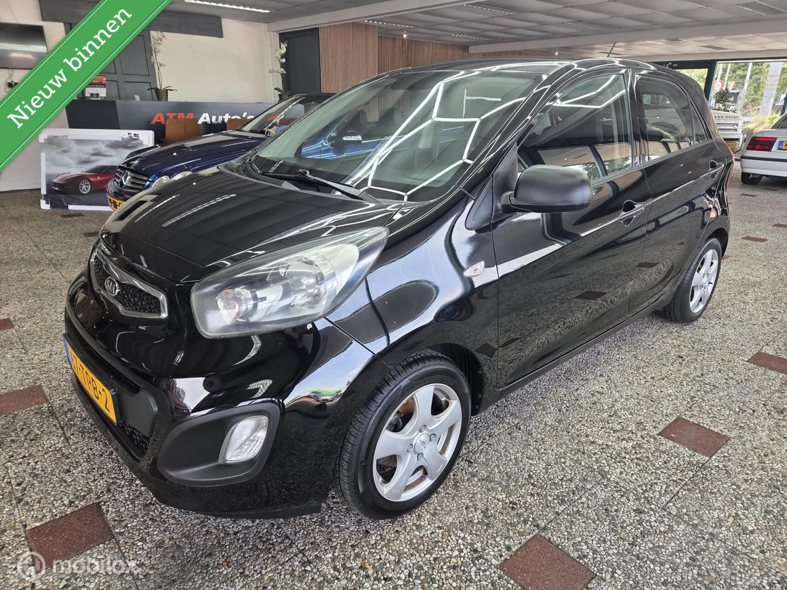 Kia Picanto (2012) — foto 1