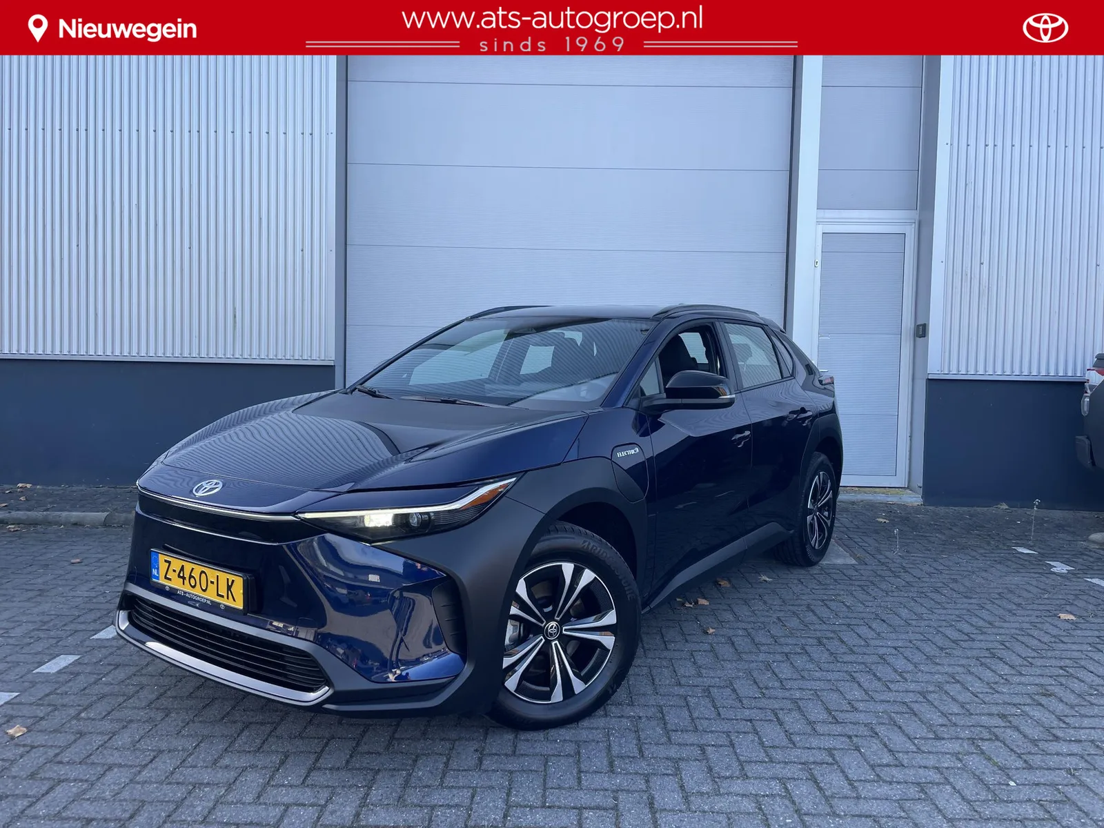 Toyota bZ4X (2024) — foto 1